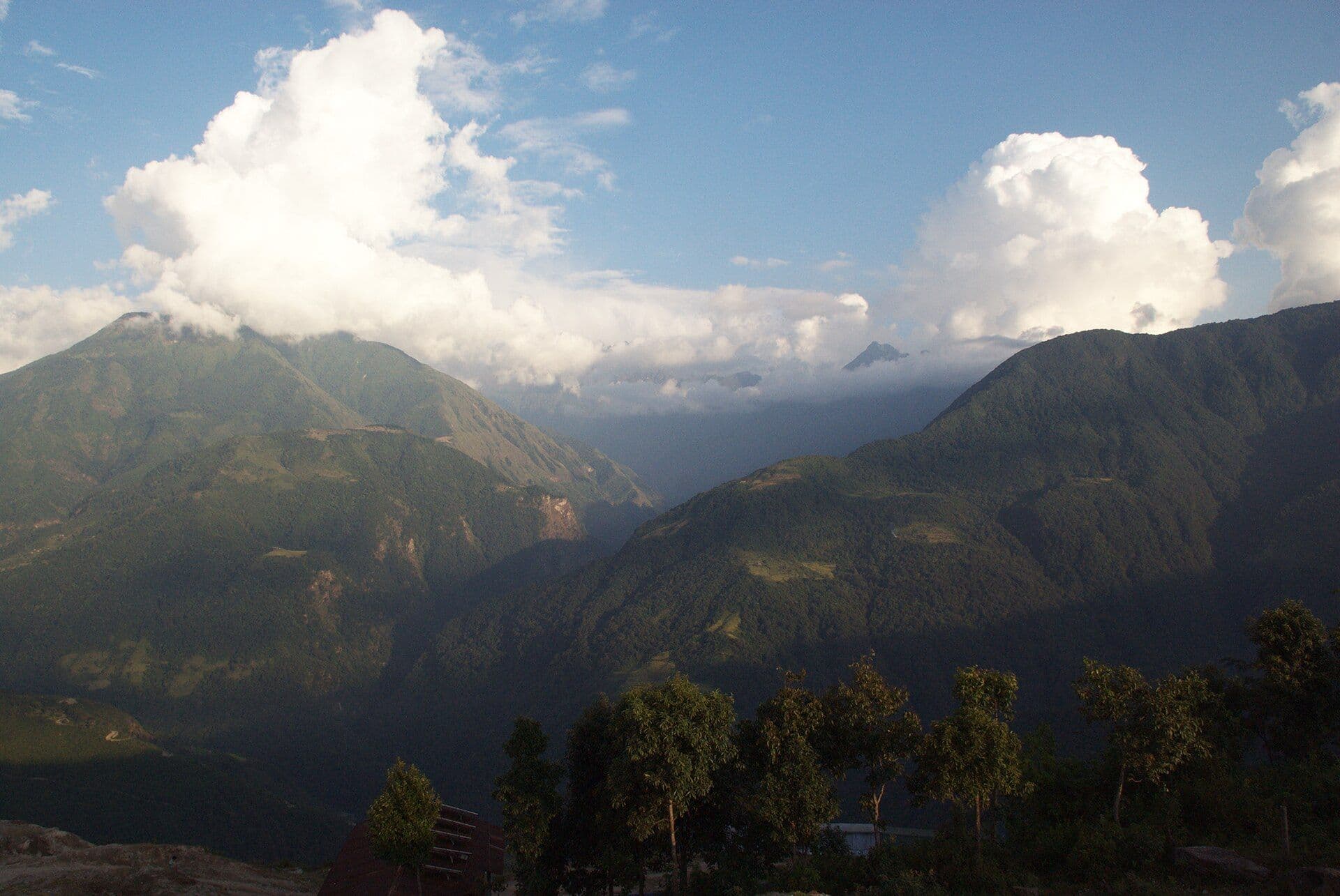 Evening light over the Arun Valley in eastern Nepal — home of the Sankhuwasabha cardamom farms