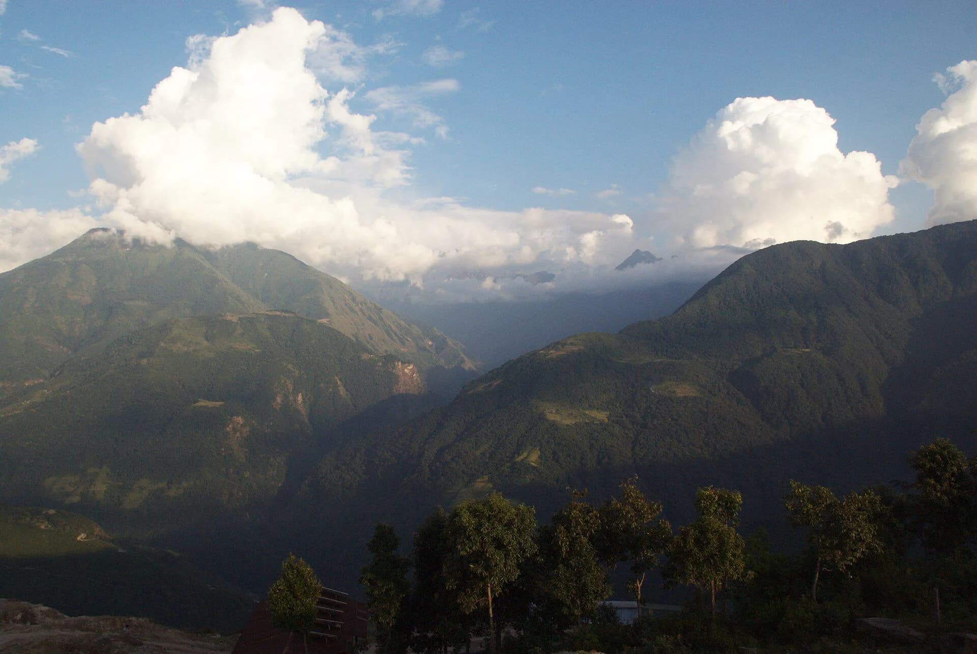 Evening light over the Arun Valley in eastern Nepal, home of the Sankhuwasabha cardamom farms